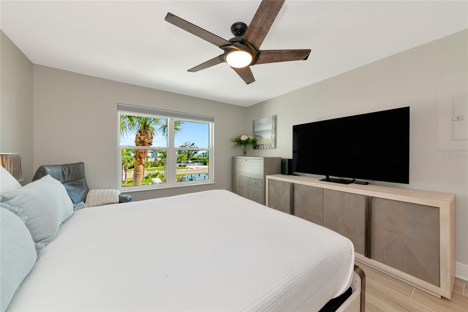 BOCA GRANDE NORTH PH F - Residential