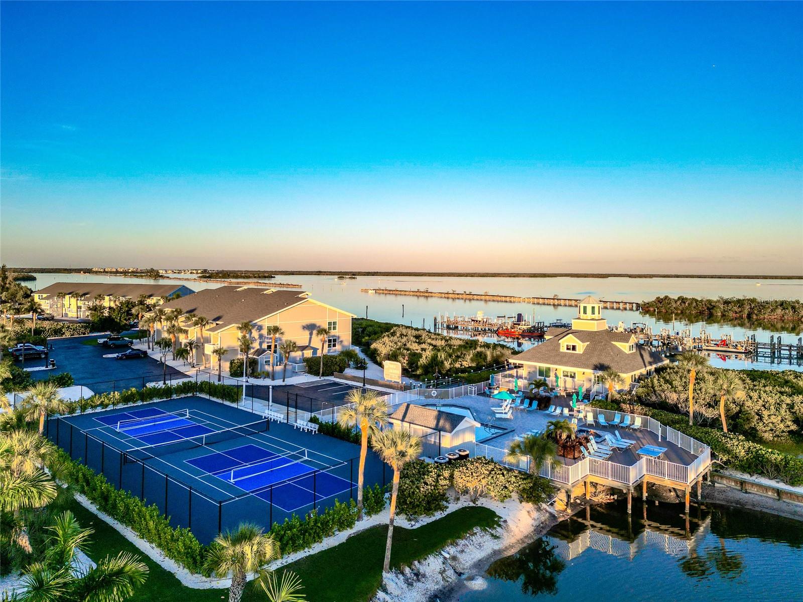 BOCA GRANDE NORTH PH F - Residential