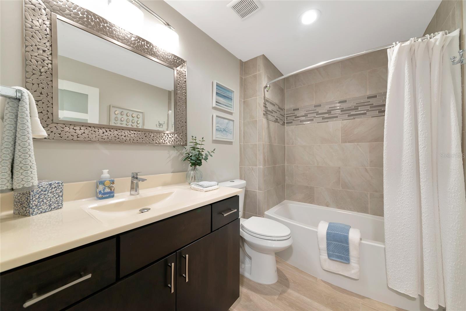 BOCA GRANDE NORTH PH F - Residential