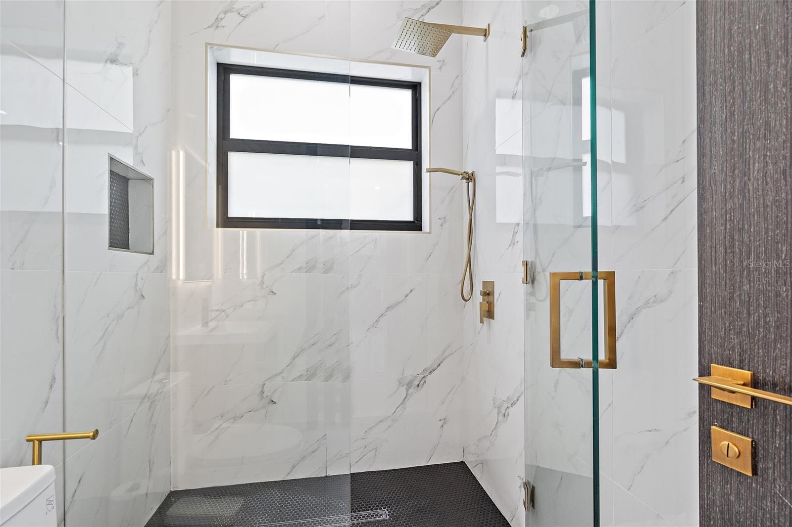 LEWIS ISLAND BAHAMA ISLES ADD - Residential