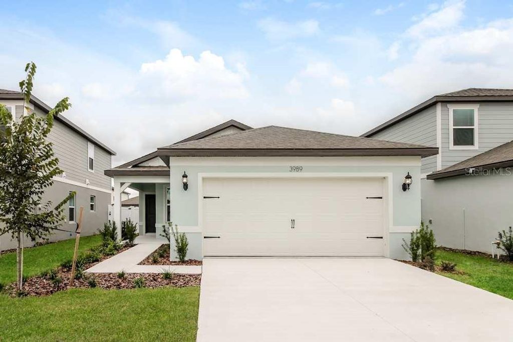 Photo of 3989 Obsidian Drive, Spring Hill, FL 34609 (MLS # G5108021)