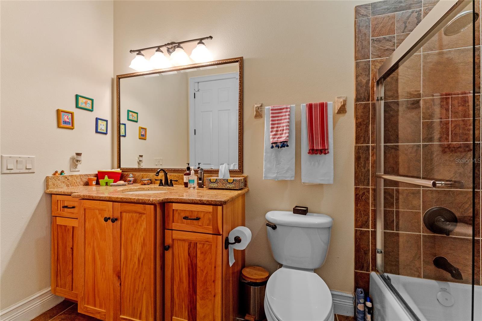 LAKEWOOD RANCHES - Residential