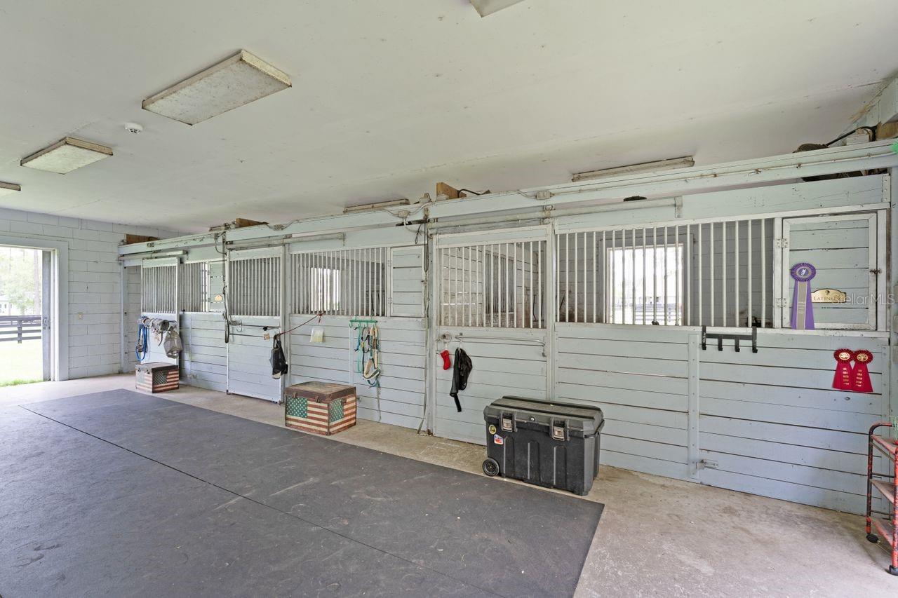 LAKEWOOD RANCHES - Residential