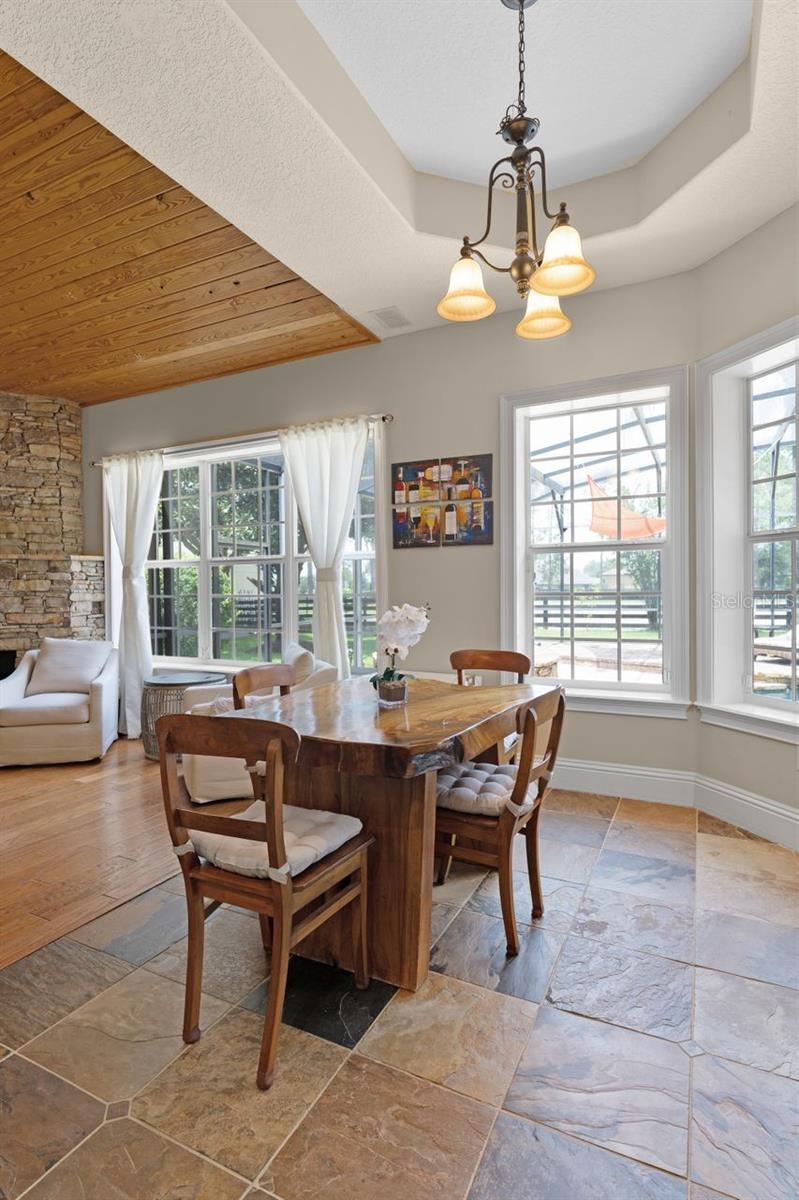 LAKEWOOD RANCHES - Residential