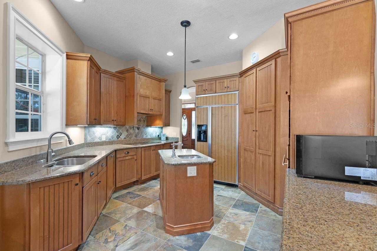 LAKEWOOD RANCHES - Residential