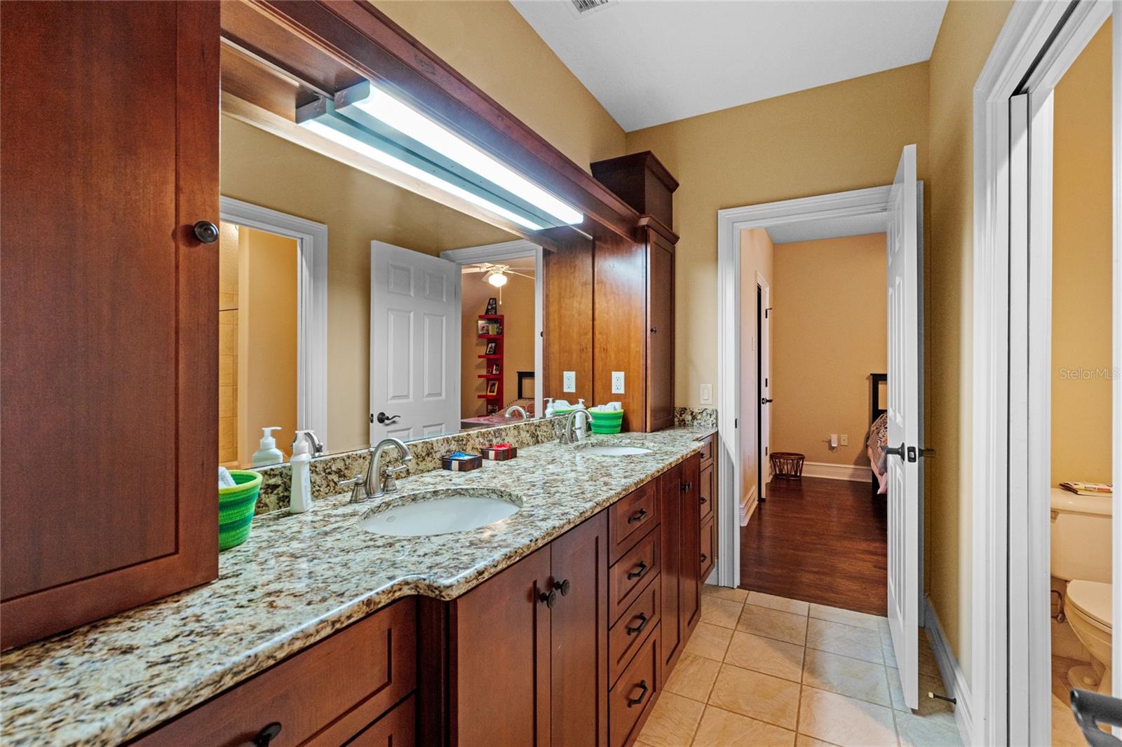 LAKEWOOD RANCHES - Residential