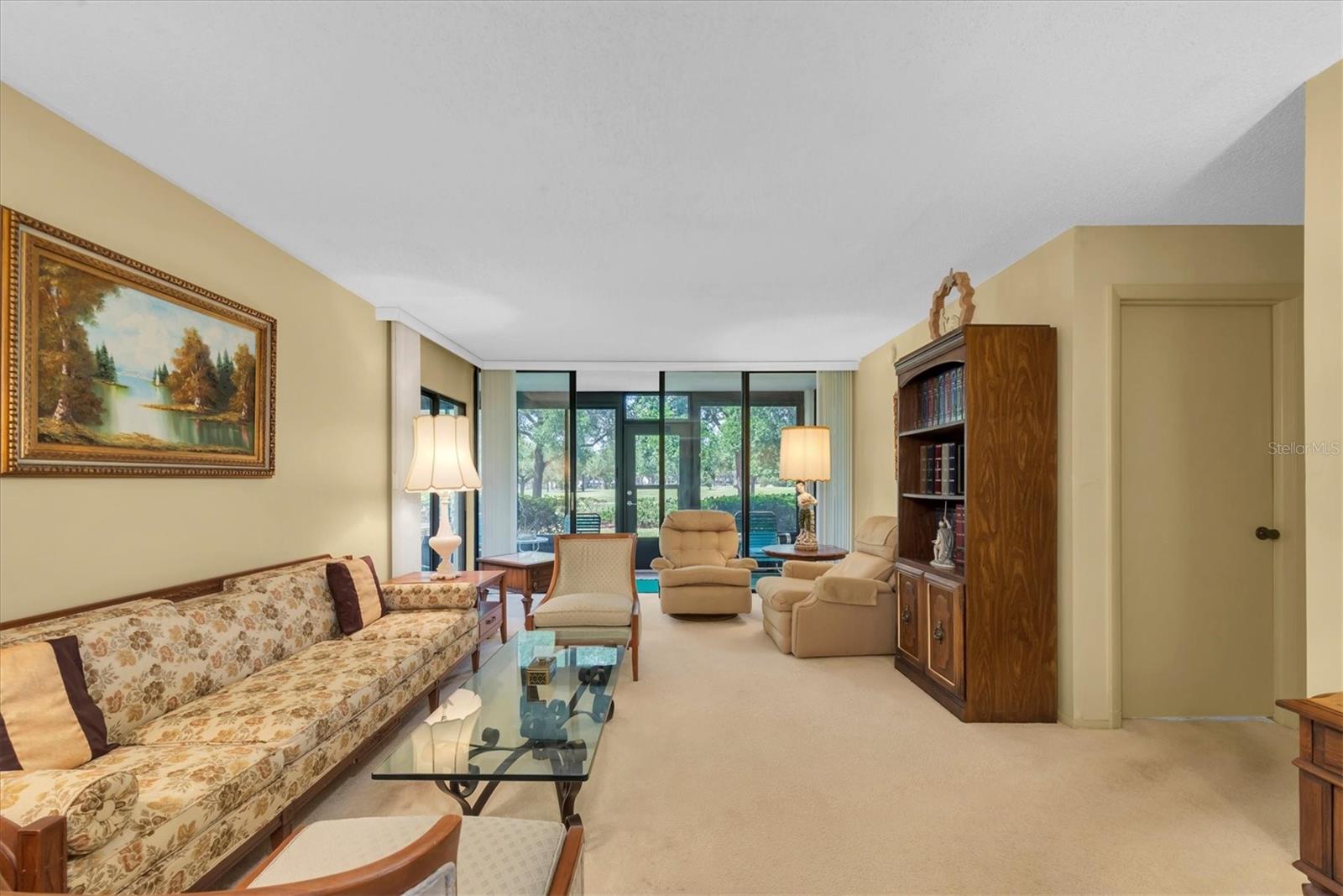 VILLAS DE GOLF CONDO - Residential