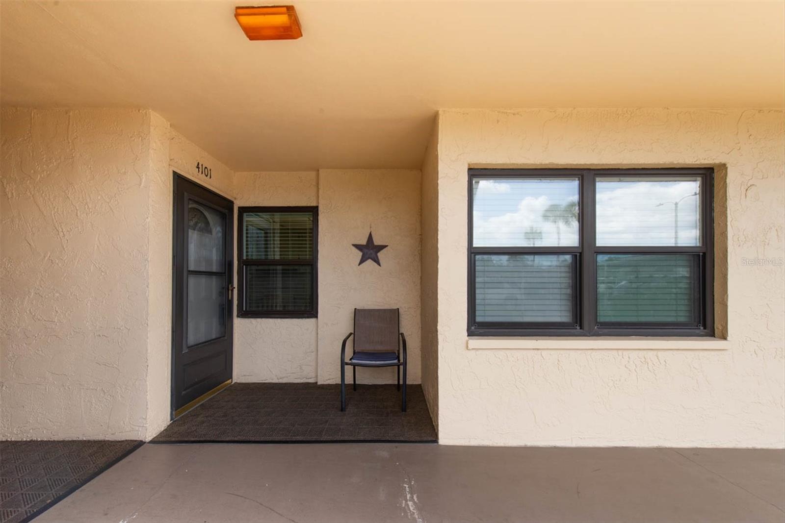 VILLAS DE GOLF CONDO - Residential