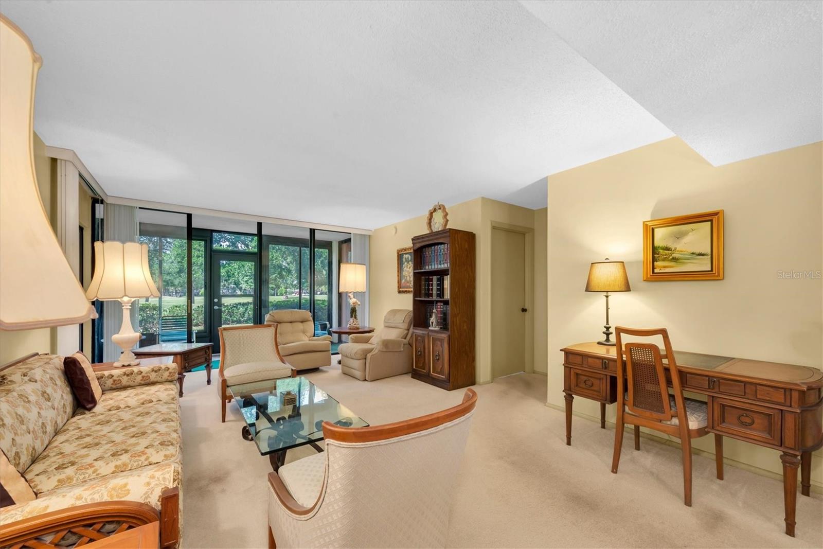 VILLAS DE GOLF CONDO - Residential