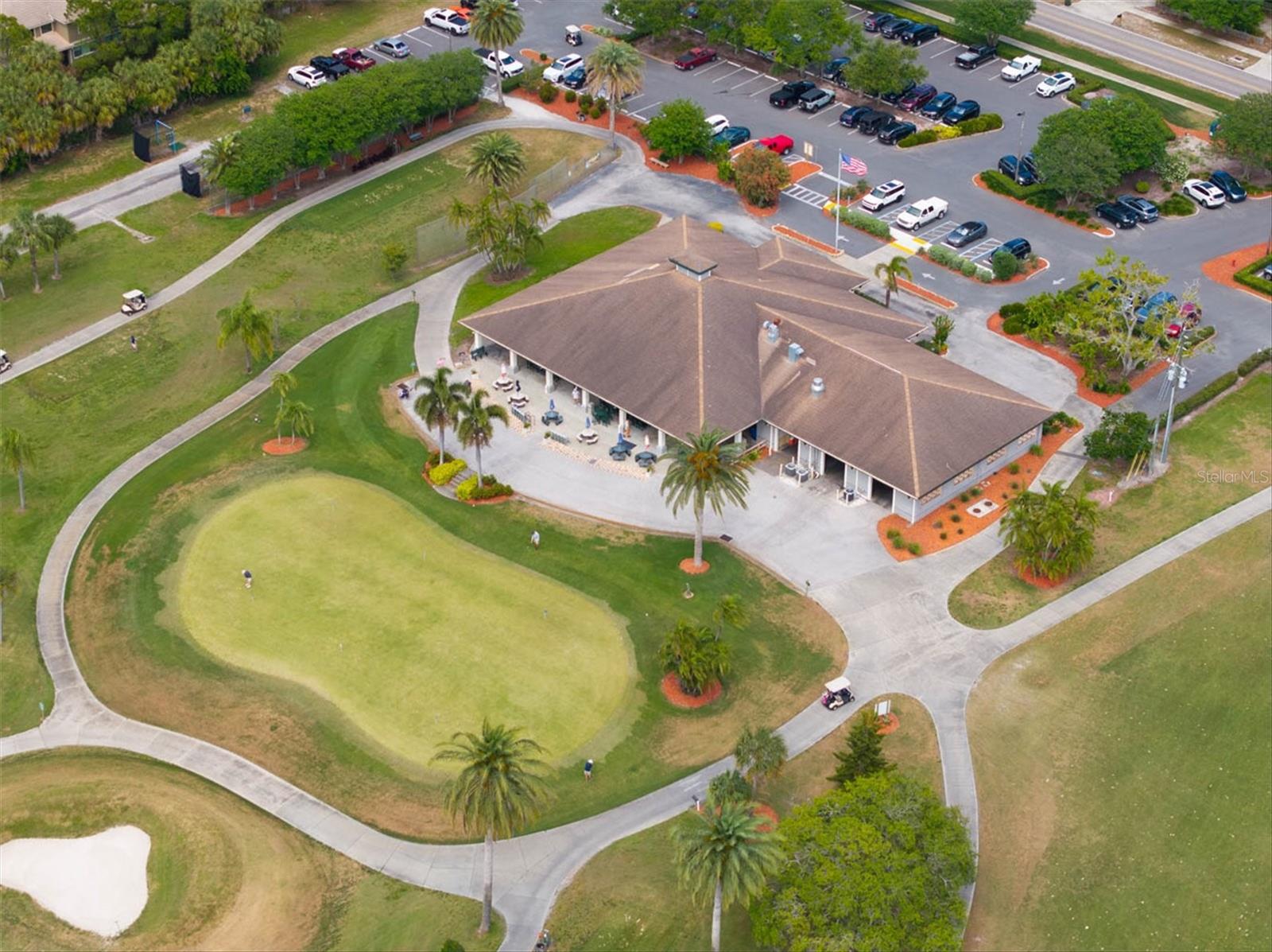 VILLAS DE GOLF CONDO - Residential
