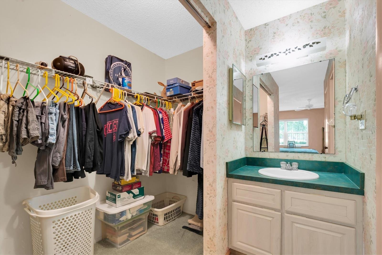 VILLAS DE GOLF CONDO - Residential