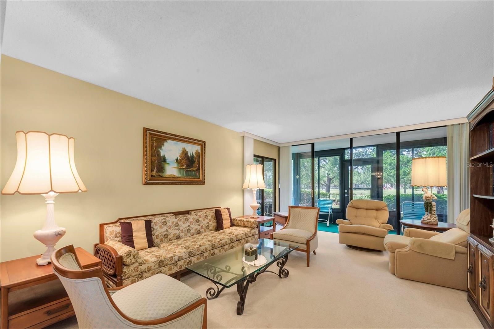 VILLAS DE GOLF CONDO - Residential