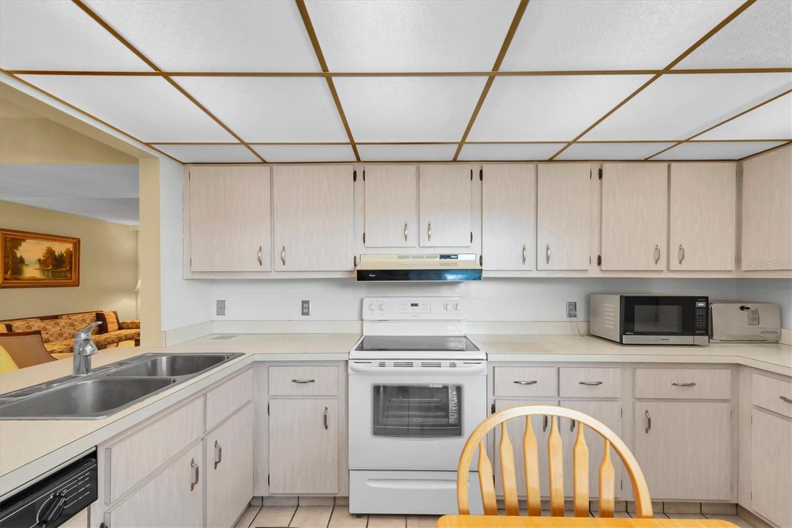 VILLAS DE GOLF CONDO - Residential