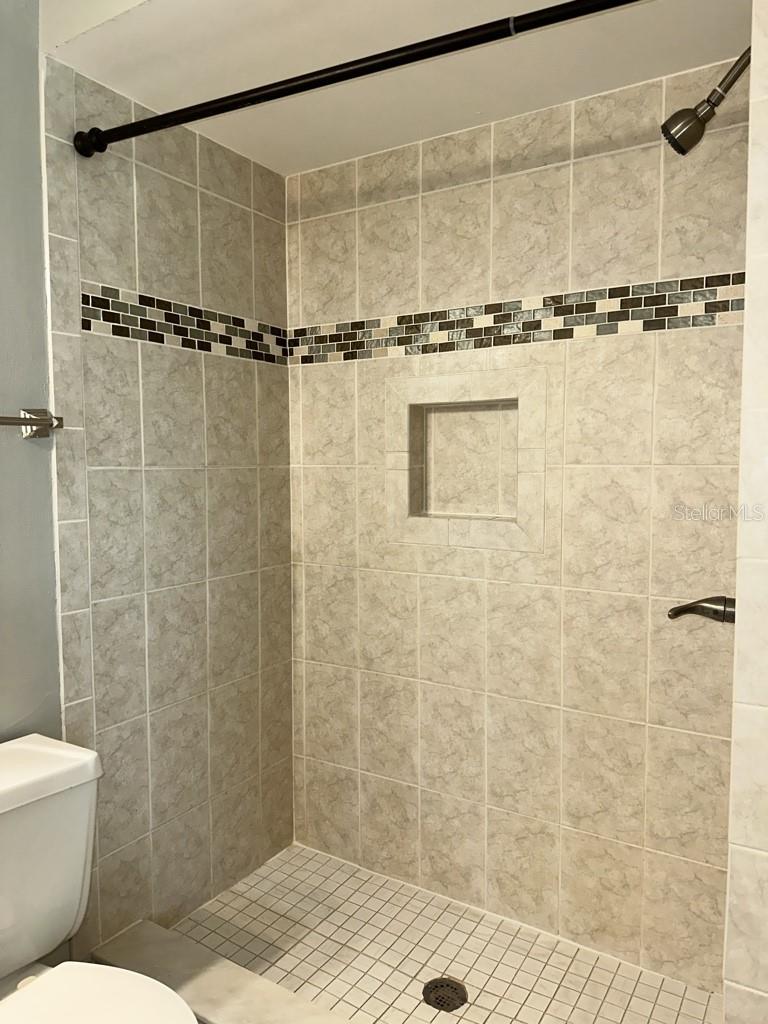 NORTHDALE SEC F UNIT 2 - Residential Lease