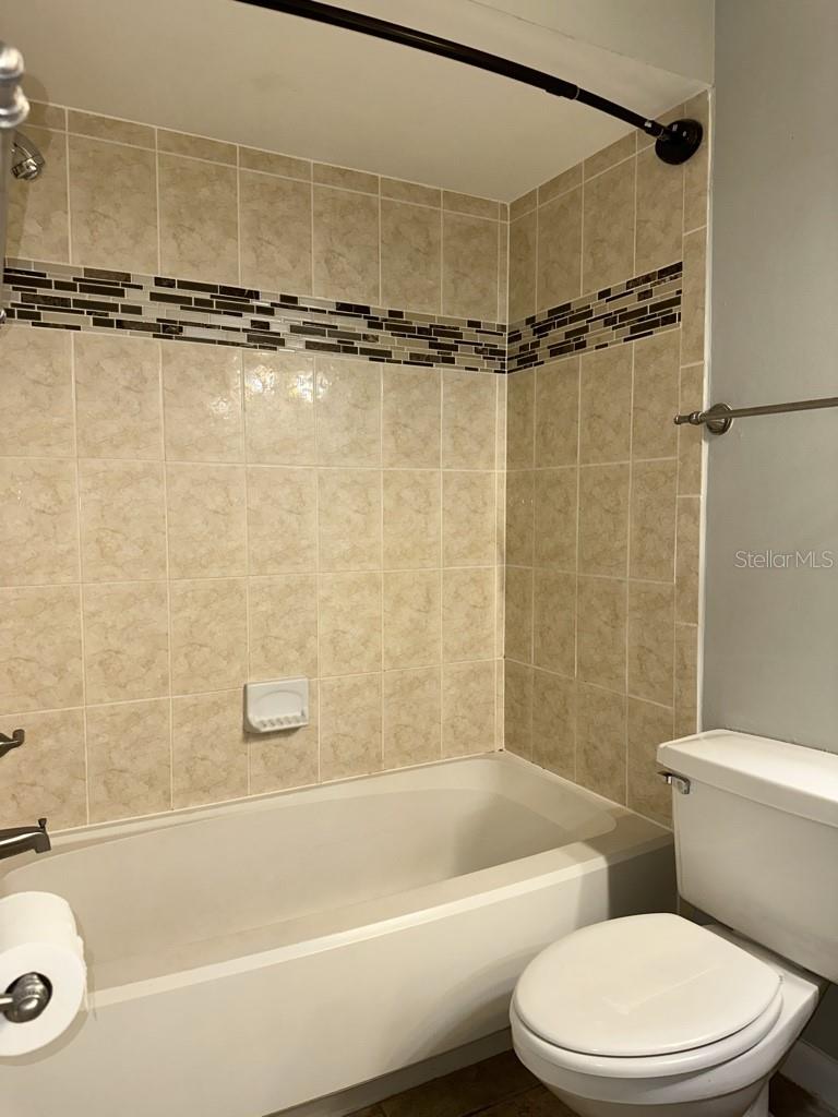 NORTHDALE SEC F UNIT 2 - Residential Lease