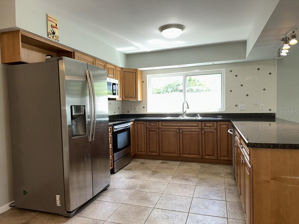 NORTHDALE SEC F UNIT 2 - Residential Lease