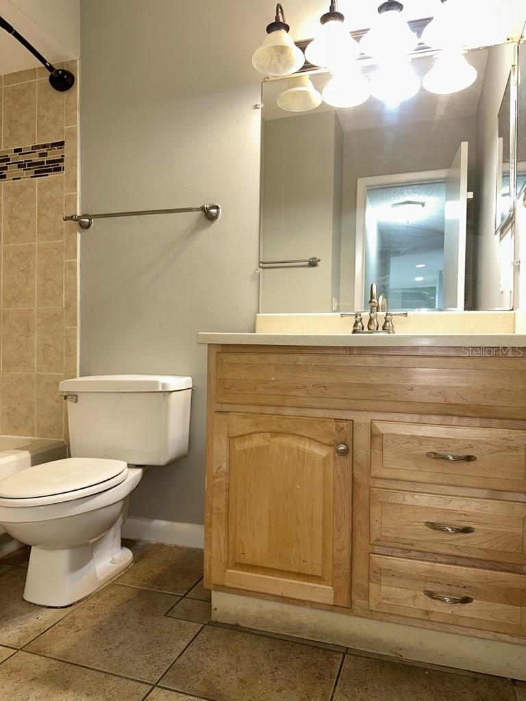NORTHDALE SEC F UNIT 2 - Residential Lease