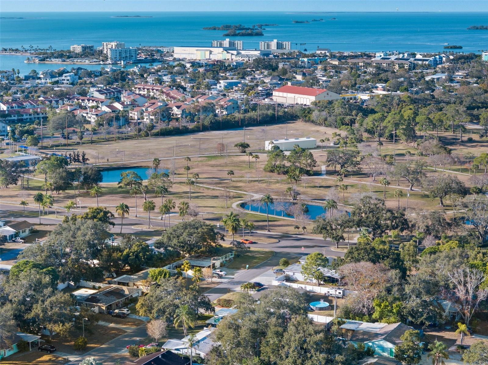 DUNEDIN ISLES COUNTRY CLUB - Residential