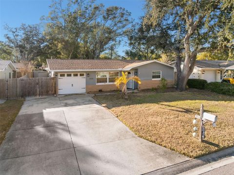 Photo of 2020 Yale Avenue, Dunedin, FL 34698 (MLS # TB8475376)
