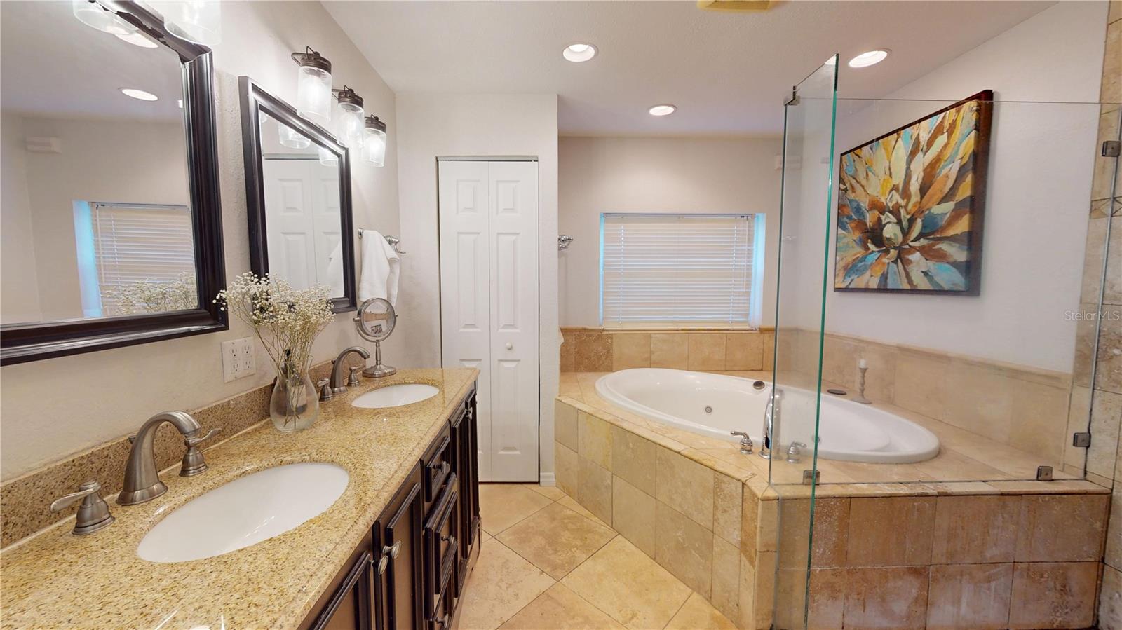 DUNEDIN ISLES COUNTRY CLUB - Residential