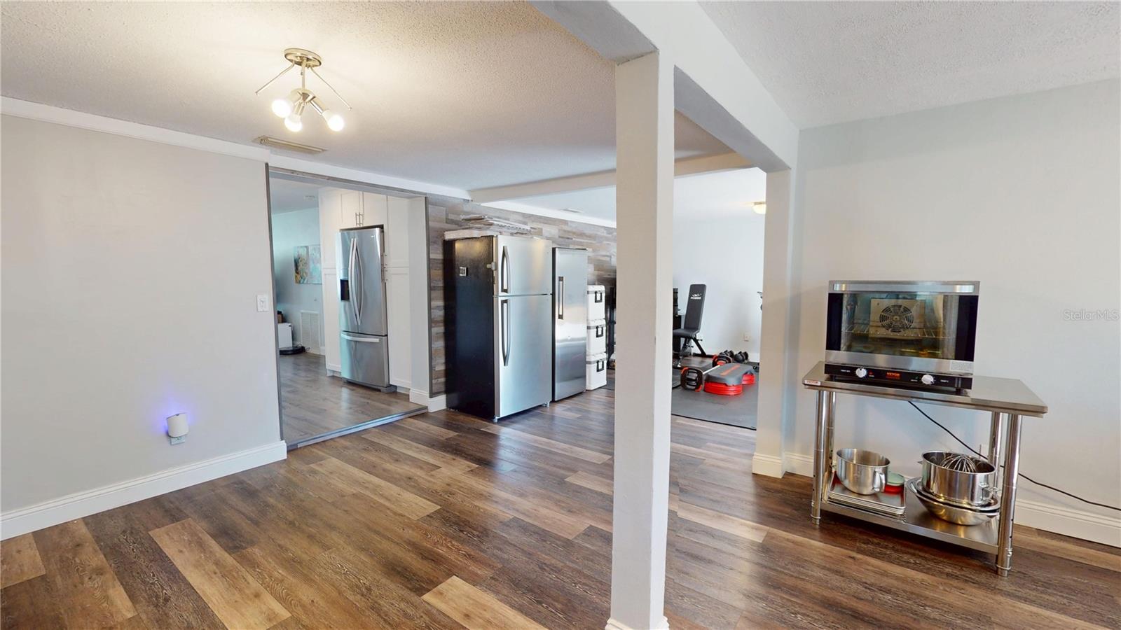 DUNEDIN ISLES COUNTRY CLUB - Residential