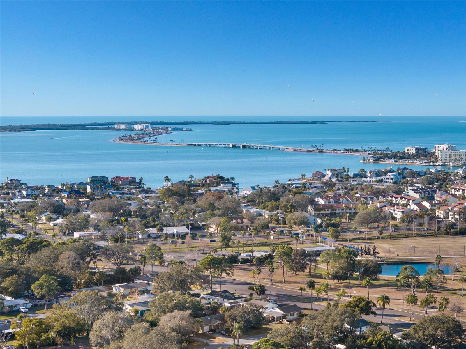 DUNEDIN ISLES COUNTRY CLUB - Residential