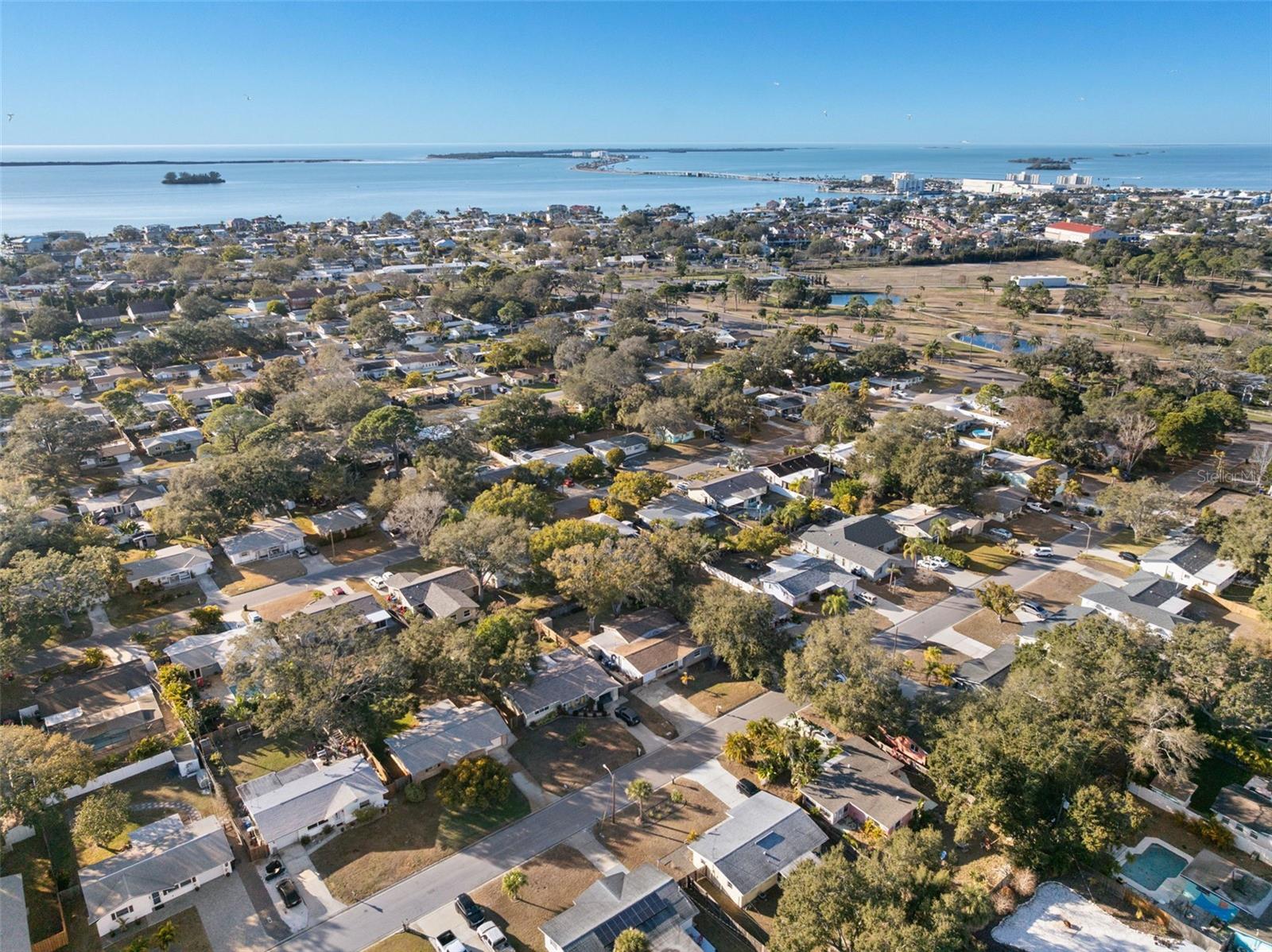 DUNEDIN ISLES COUNTRY CLUB - Residential