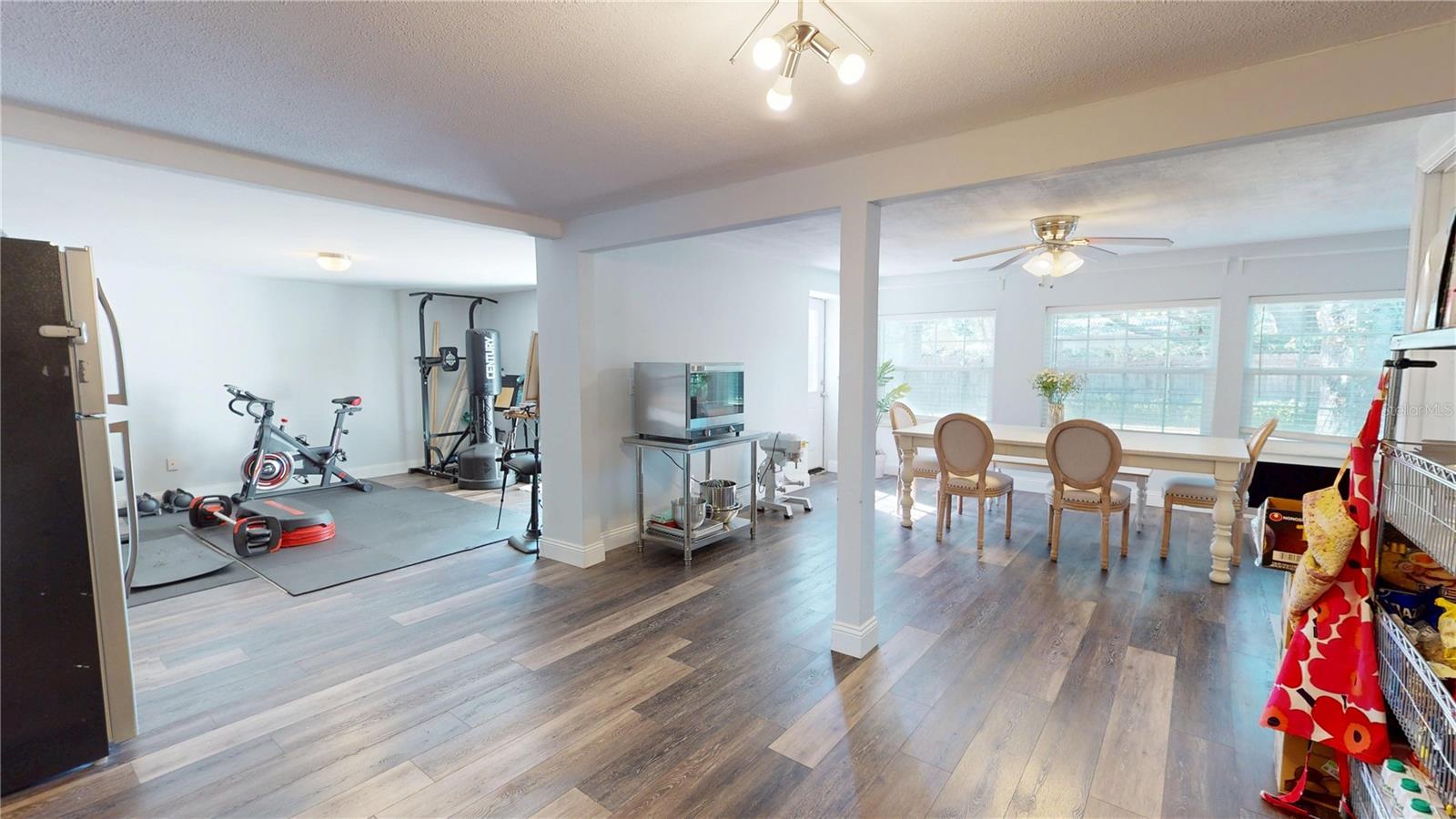 DUNEDIN ISLES COUNTRY CLUB - Residential