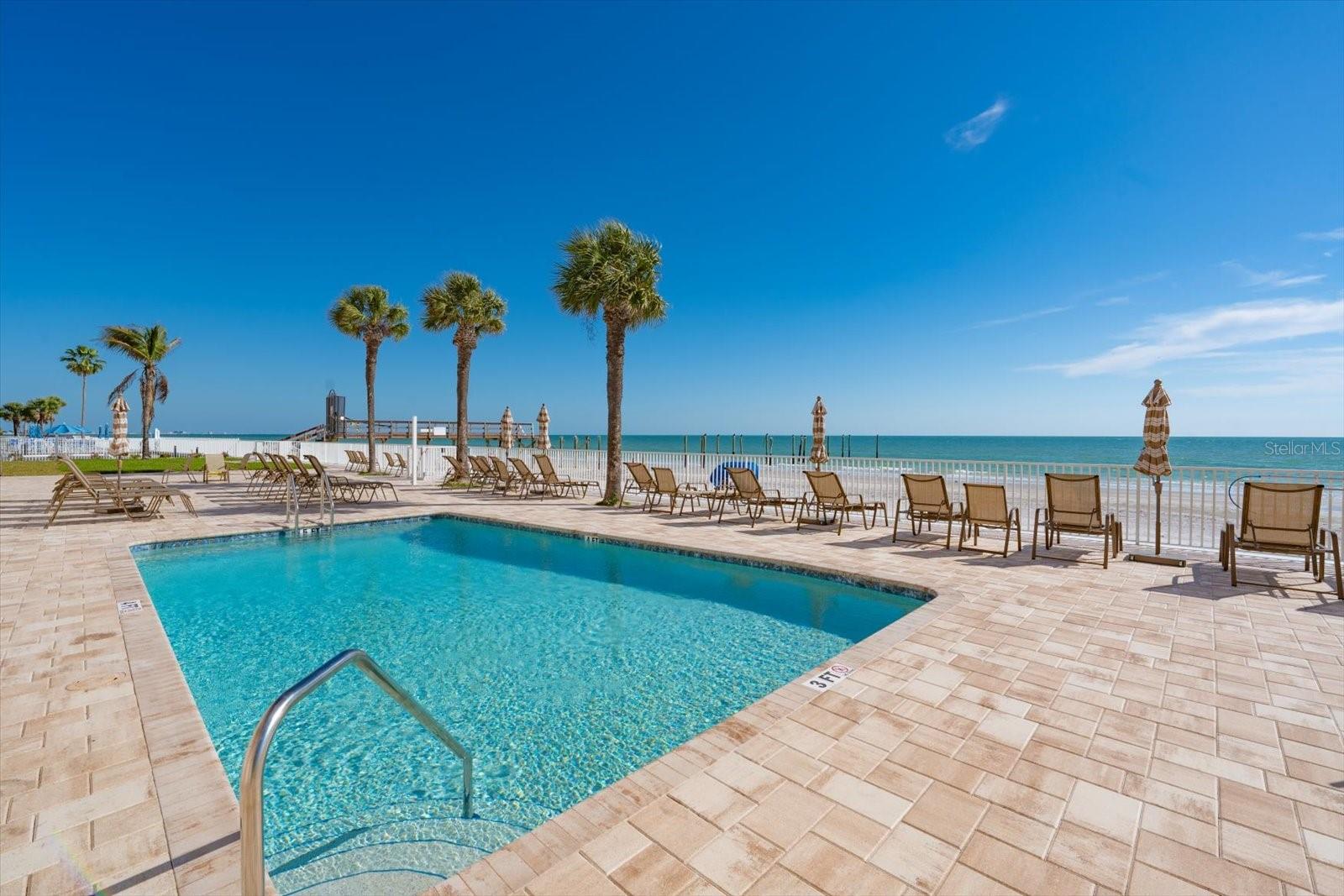 LA CONTESSA CONDO - Residential