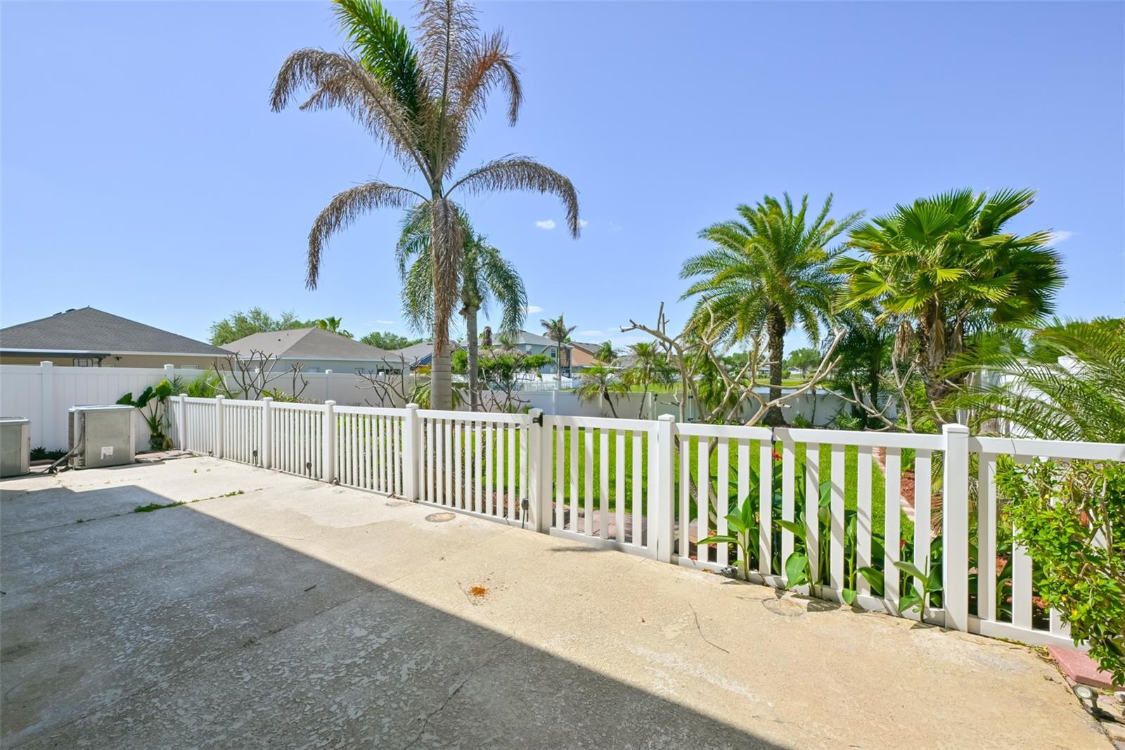 SOUTH BAY LAKES UNIT 1 - Residential