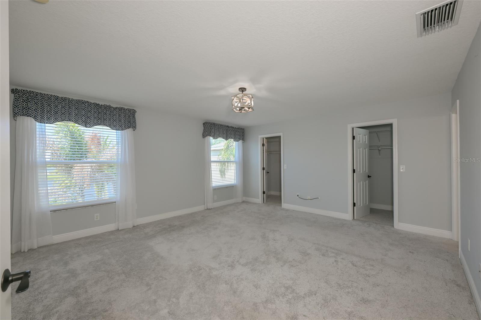 SOUTH BAY LAKES UNIT 1 - Residential