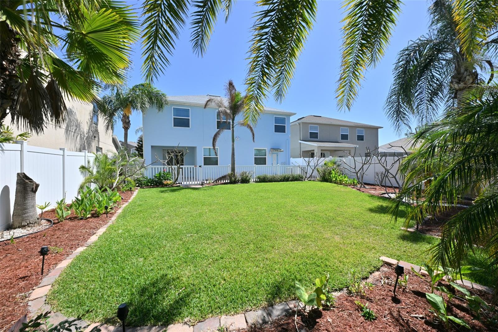 SOUTH BAY LAKES UNIT 1 - Residential