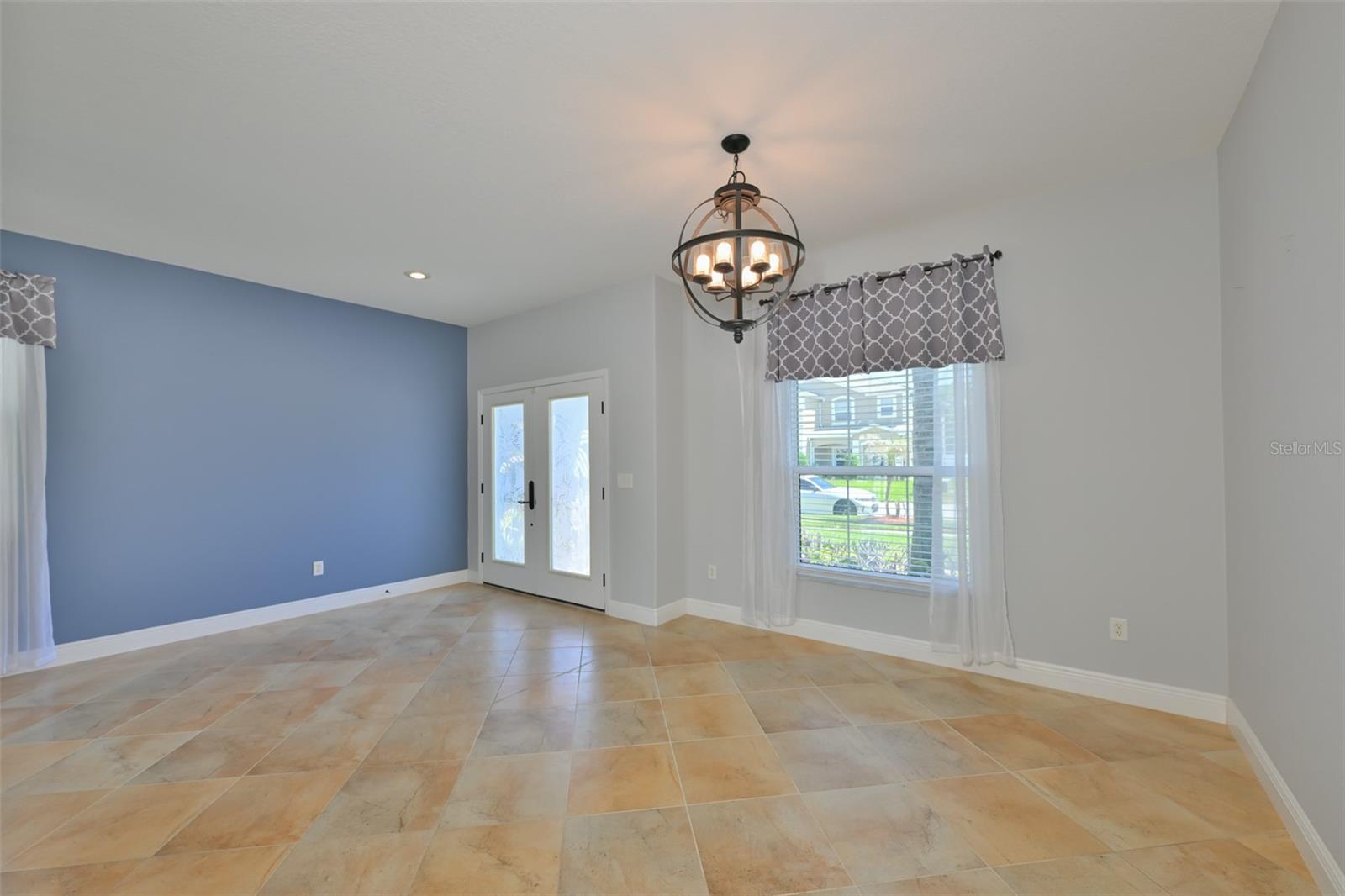 SOUTH BAY LAKES UNIT 1 - Residential