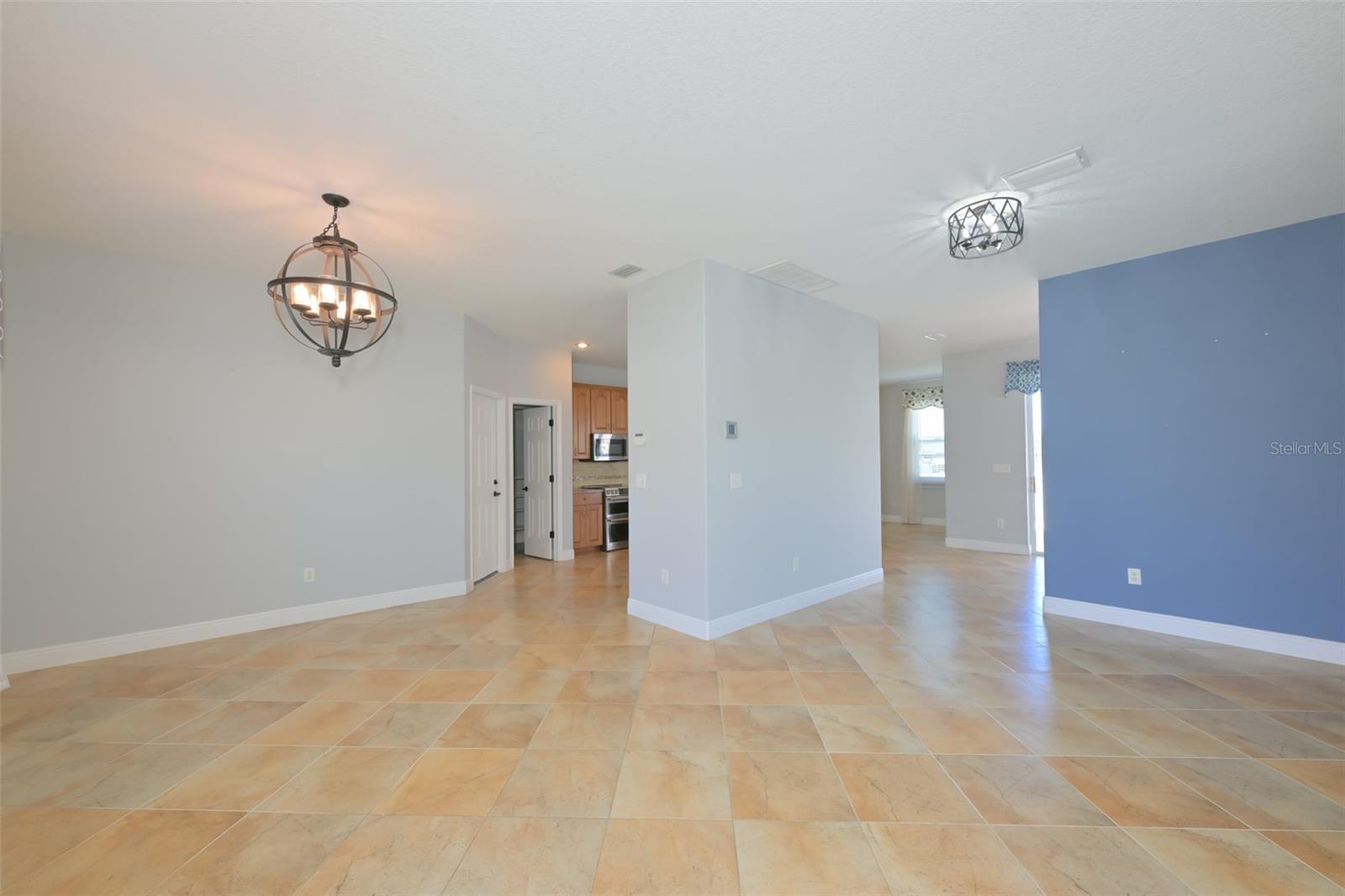 SOUTH BAY LAKES UNIT 1 - Residential