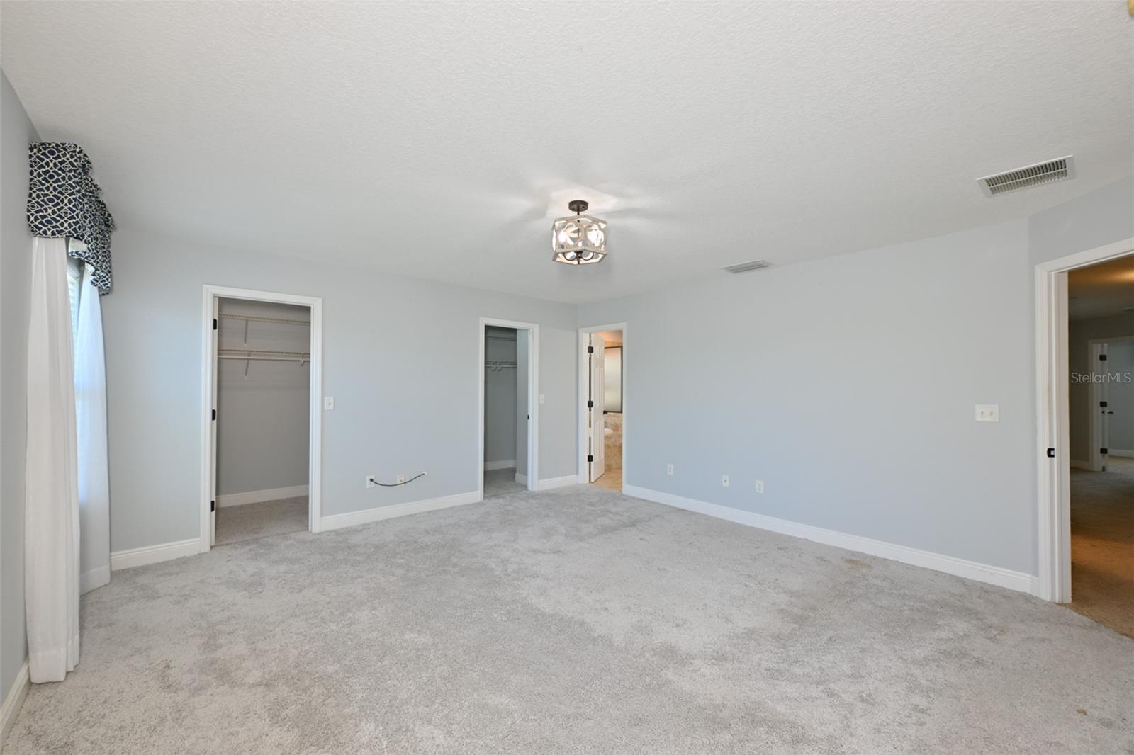 SOUTH BAY LAKES UNIT 1 - Residential