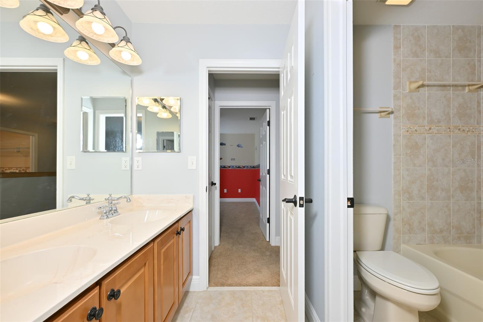 SOUTH BAY LAKES UNIT 1 - Residential