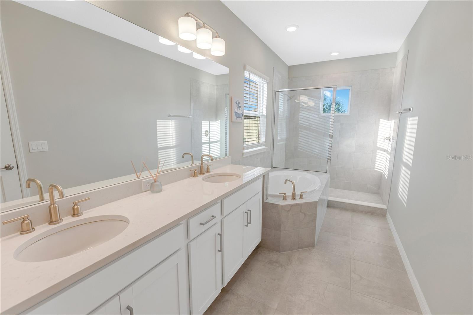 ECHO PARK - Residential