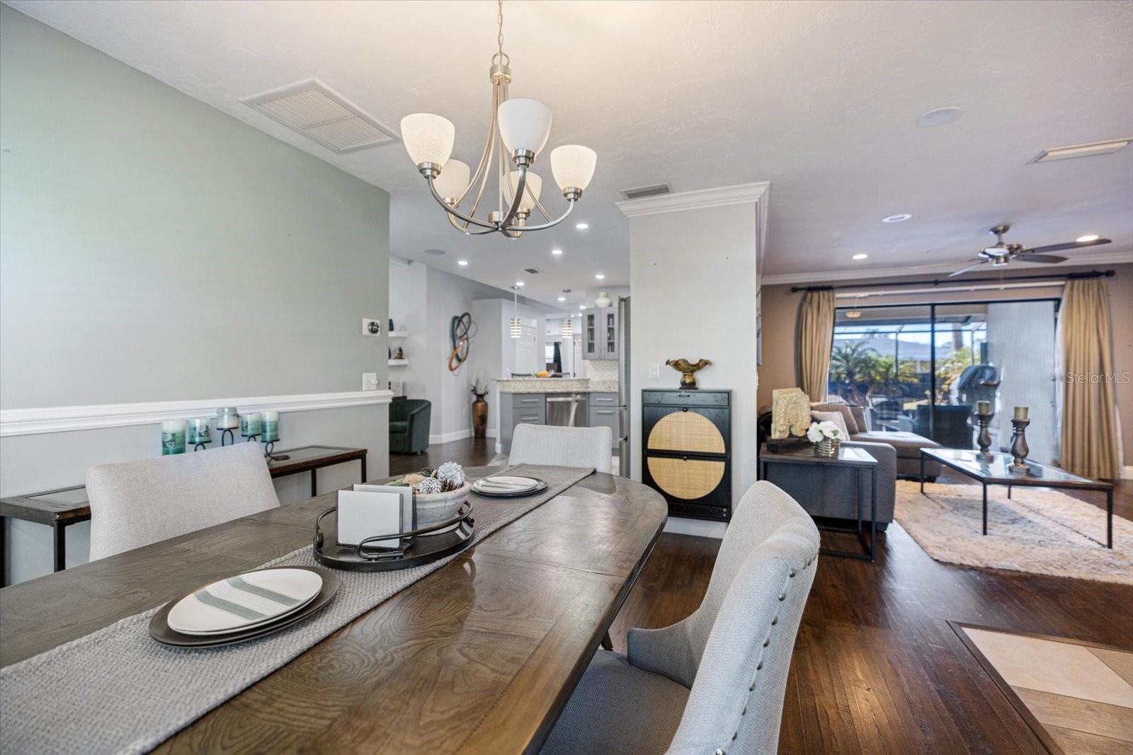 VENICE GARDENS - Residential