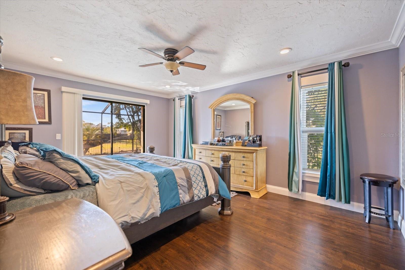 VENICE GARDENS - Residential