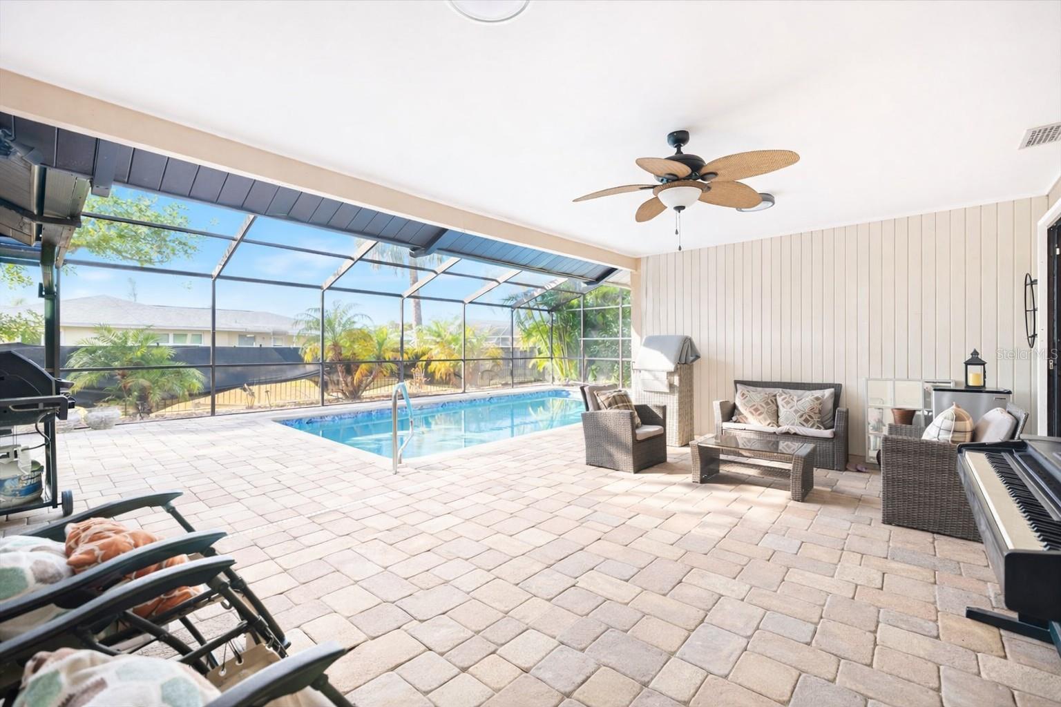 VENICE GARDENS - Residential