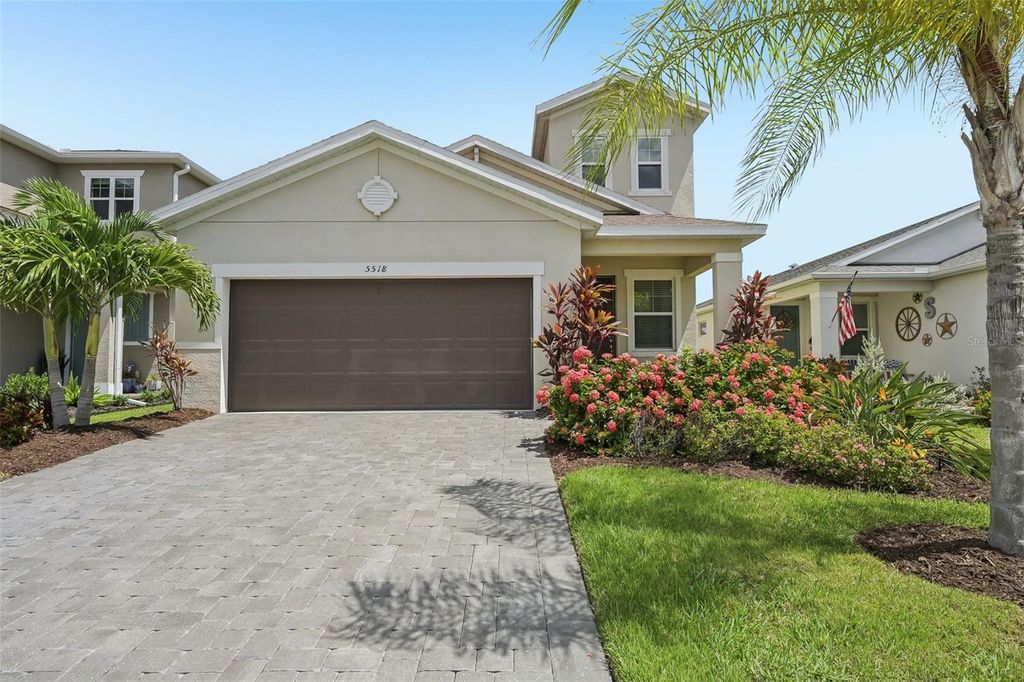 Photo of 5518 Los Robles Court, Palmetto, FL 34221 (MLS # TB8531026)