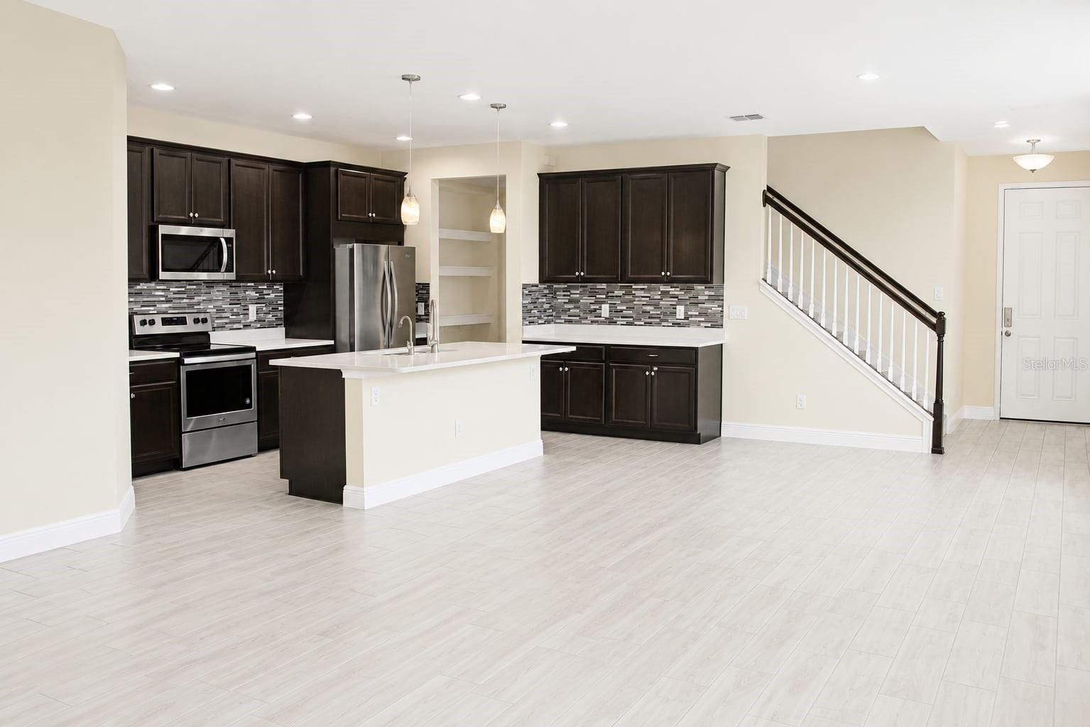 LAKEVIEW/CITRUS PARK - Residential Lease