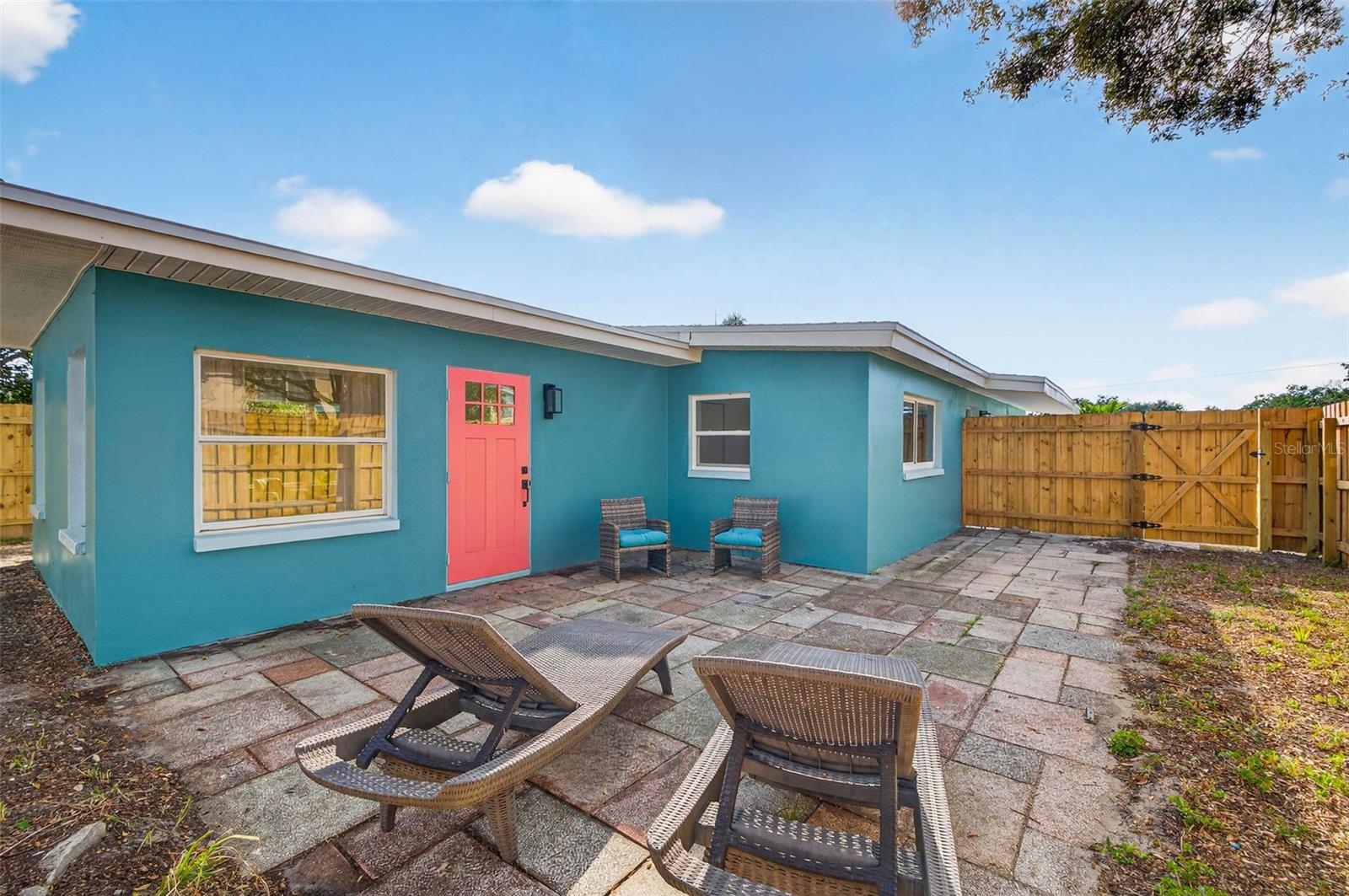 PASADENA PARK - Residential