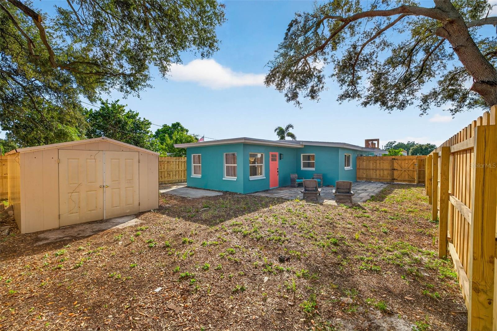 PASADENA PARK - Residential