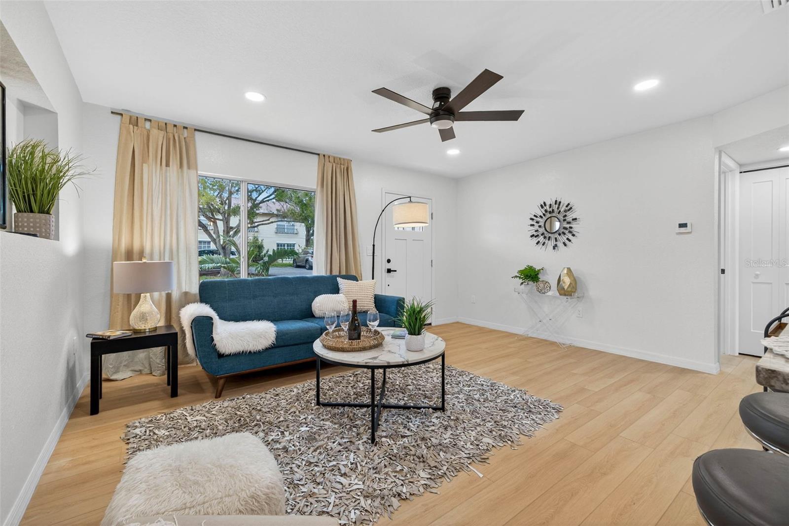 PASADENA PARK - Residential