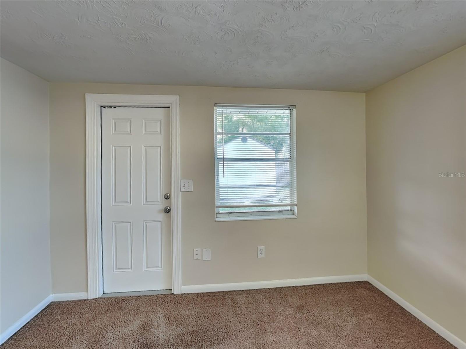 ALOHA GARDENS - Residential