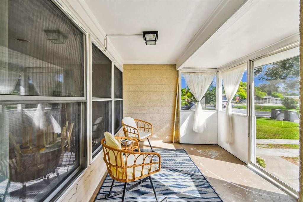 Photo of 4606 Mineola Street, Bradenton, FL 34207 (MLS # A4666858)