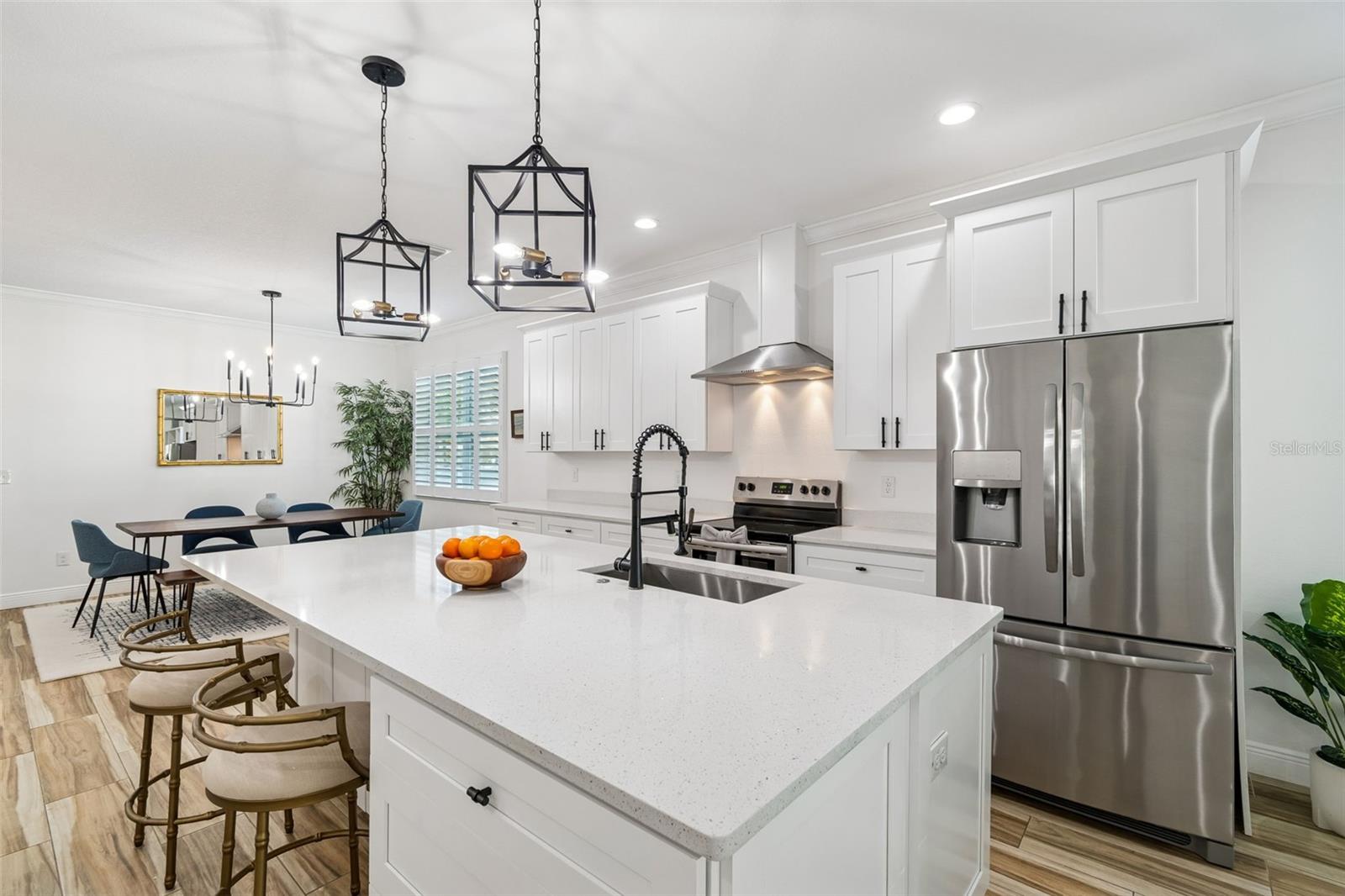 INTERBAY - Residential