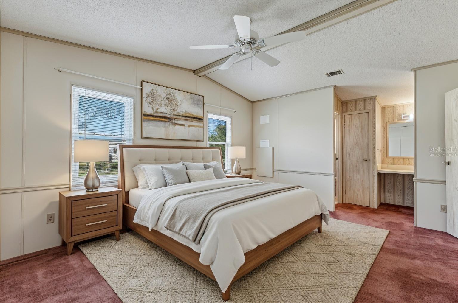 LADY LAKE ORANGE BLOSSOM GARDENS UNIT 09 - Residential