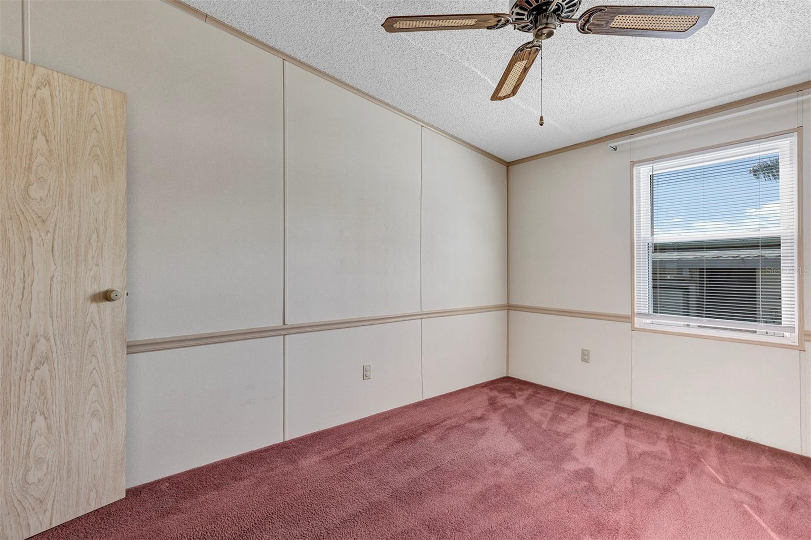 LADY LAKE ORANGE BLOSSOM GARDENS UNIT 09 - Residential